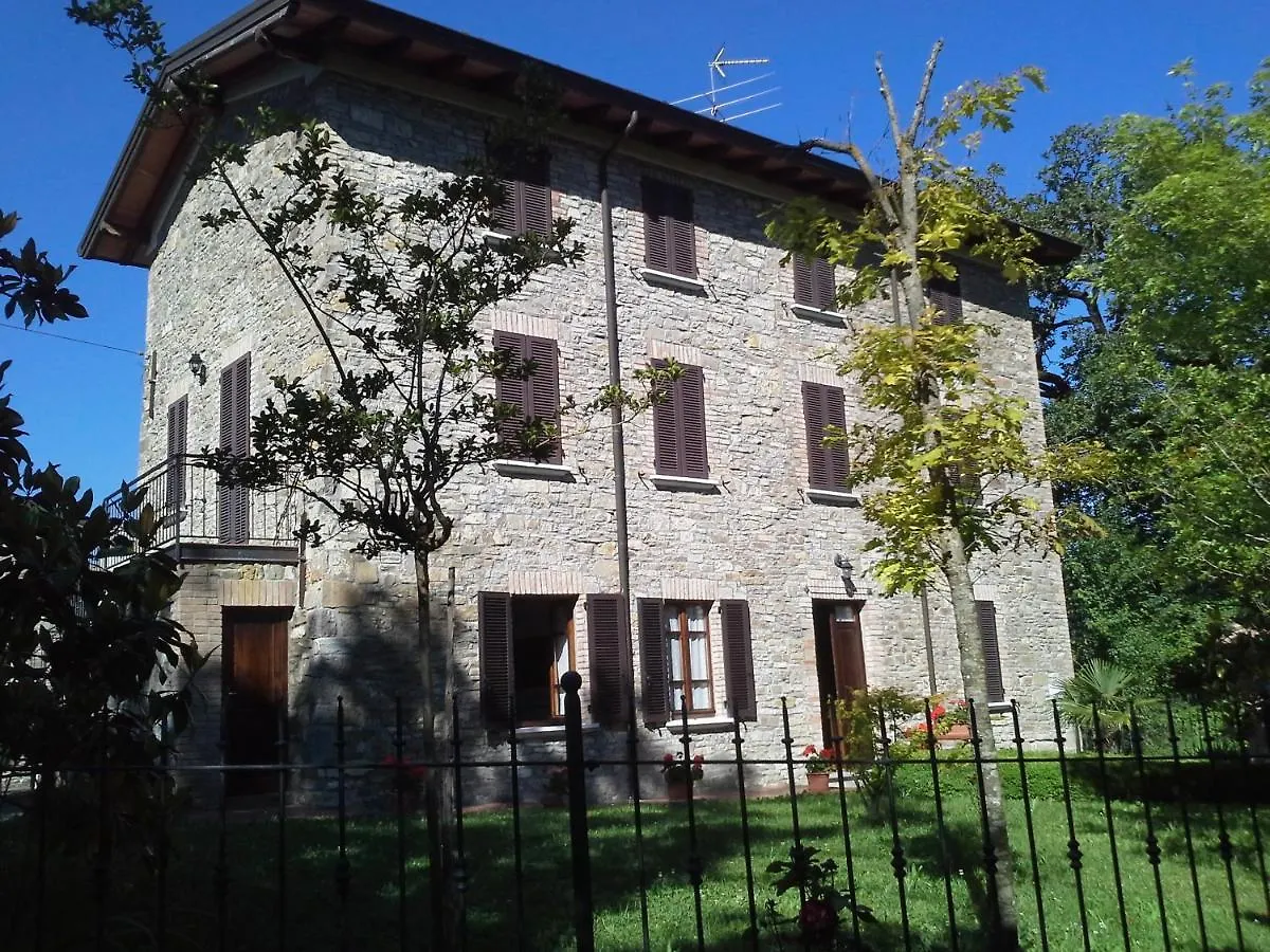 Refurbished 3 Bedroom Farmhouse In Emilia Piacenza Vakantiehuis