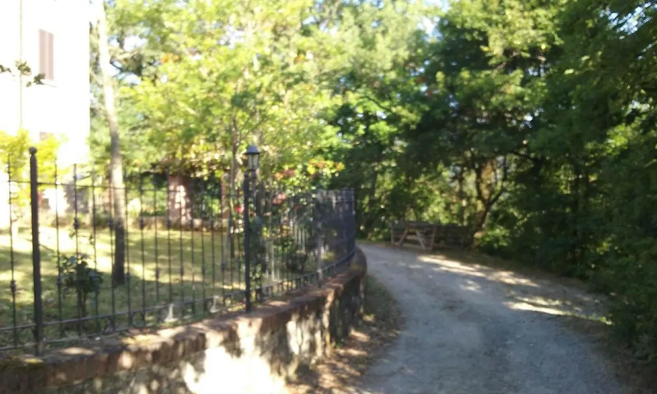 Vakantiehuis Refurbished 3 Bedroom Farmhouse In Emilia Piacenza Italië